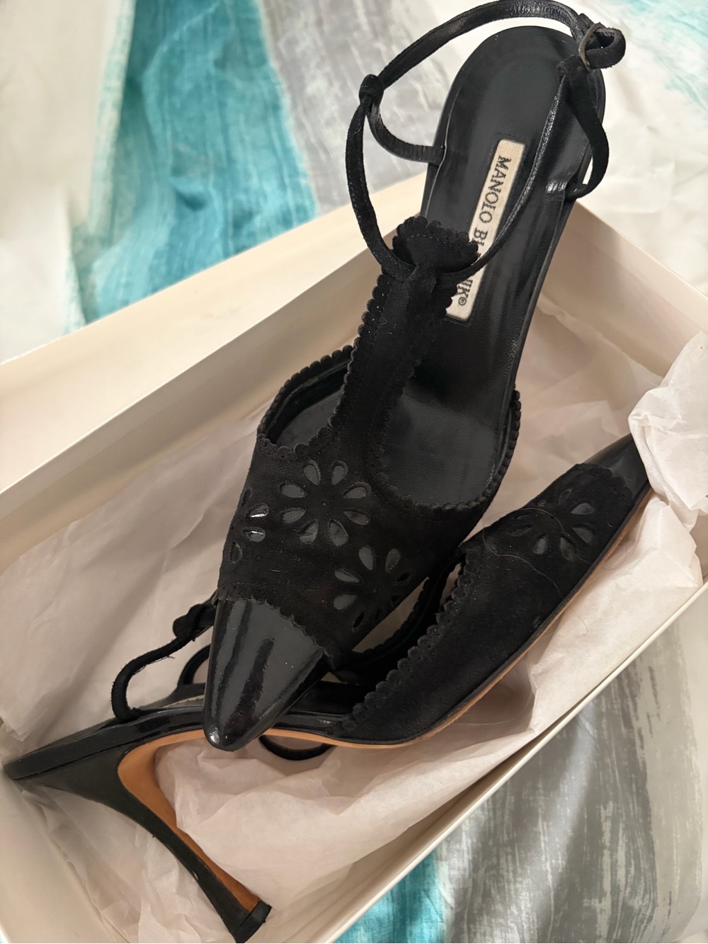 Manolo Blahnik Black Suede and Patent Leather Floral Cutout Pointed Toe Heels